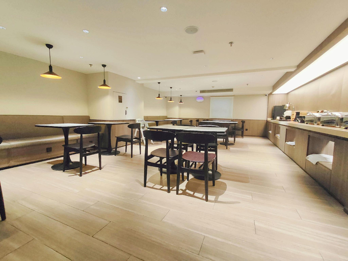 Food & Drinks 4, Hanting Hotel Shanghai Zhangjiang Metro Station, Shanghai