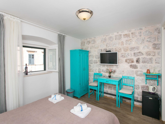 Bedroom 2, Guest House Lumin - Double Room with City View First Floor - BR1, Dubrovnik