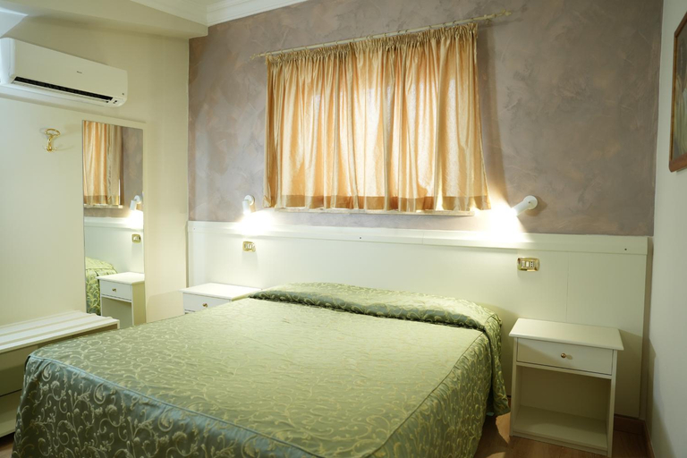 Bedroom 2, Hotel Ristorante La Ripa, Frosinone
