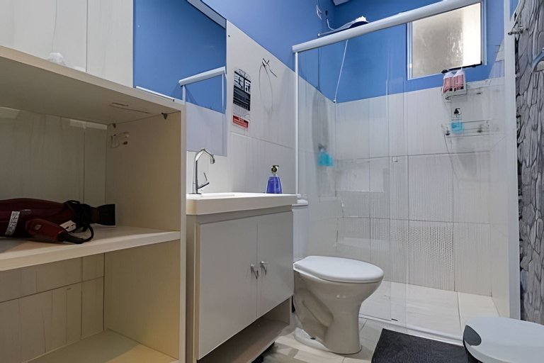 Bathroom 2, Quarto quádruplo na Rua Augusta, São Paulo