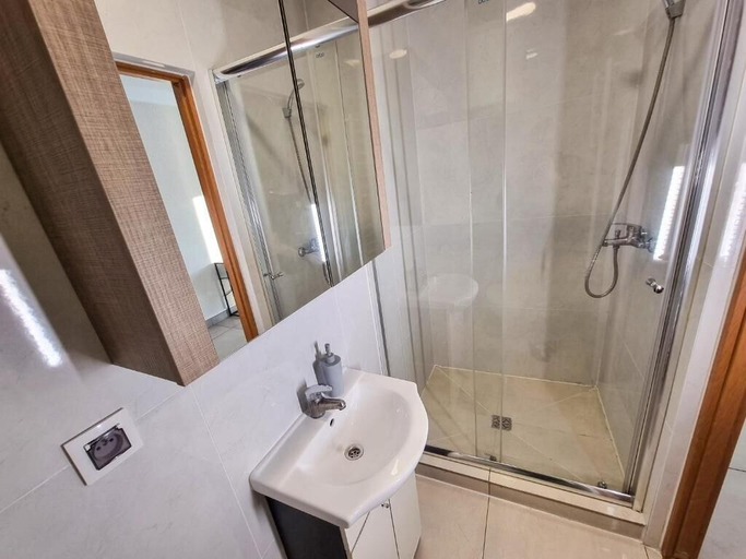 Bathroom 3, Orange Tree Hotel, Będzin