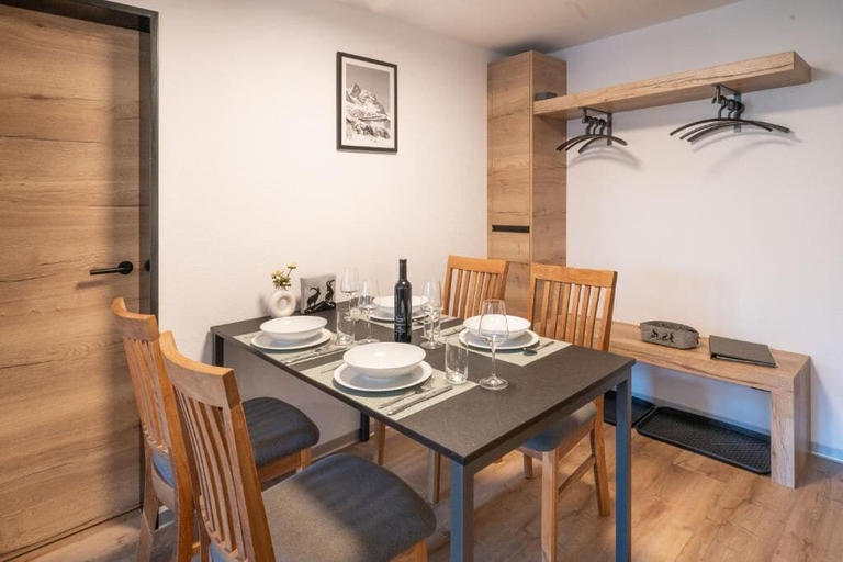 Dining 4, Apartment Bergliebe, Visp