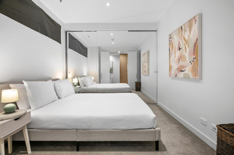 Bedroom 2, Poolside 2-Bed Apartment in South Yarra, Melbourne