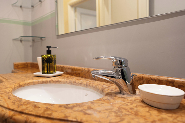 Bathroom 4, Foscolo Luxury Suite, Florence