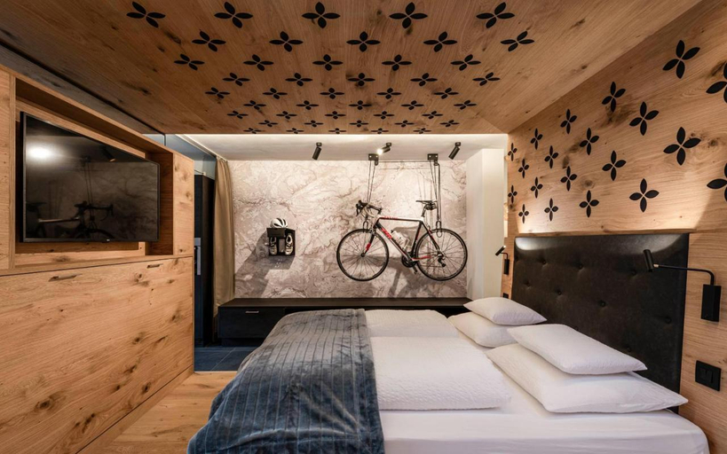 Bedroom 3, Apartments Aois 4 Elements Suites, Bolzano