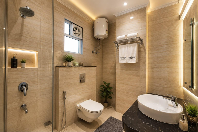 Bathroom 3, Hotel Almati Inn, Delhi