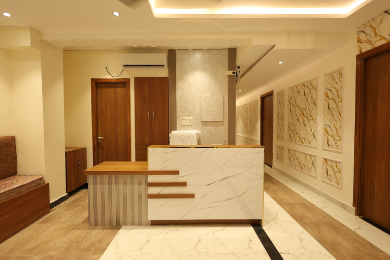 Lobby 3, Yu Hotel, Kanpur Nagar
