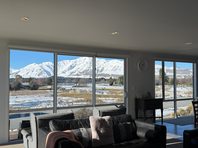 Others 4, Queenie's Lakeview Star - Alpine Range & Farm View, Mackenzie