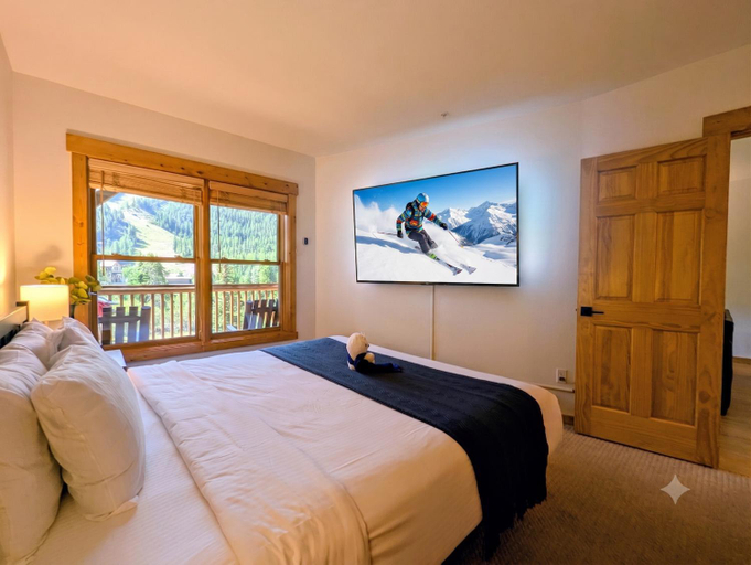 Bedroom 3, Tenderfoot Lodge 2636, Summit