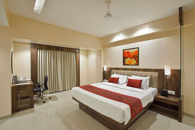 Room 4, Royal Spark Residency, Gurgaon