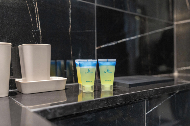 Bathroom 3, Gala Guests - Binghatti Onyx Suites, Dubai