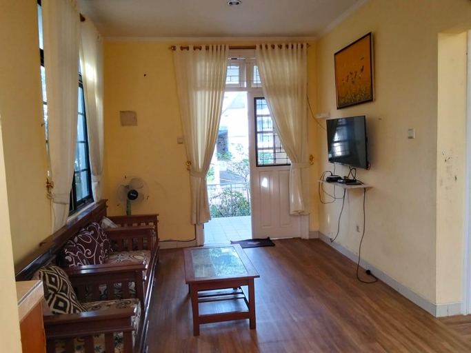 Others 5, Villa Wubao kota bunga 3 kamar favorite, Bogor
