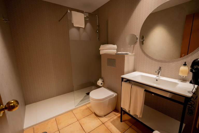 Bathroom 5, Intelier Bonaire Hotel by Intelier Hotels & Suites, Castellón