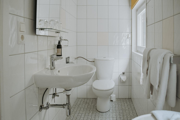 Bathroom 4, Hotel De La Gaichel, Luxembourg