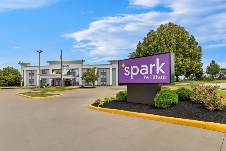 Exterior & Views 2, Spark by Hilton Dayton Fairborn, Greene