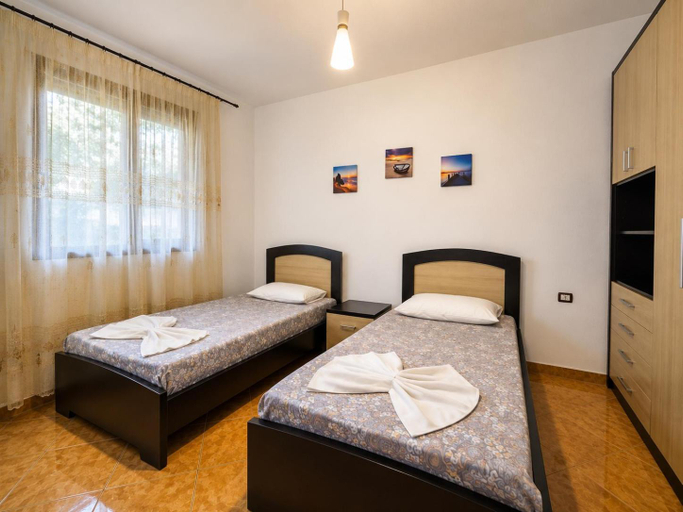 Bedroom 2, Villa Ajla- Entire Villa, Durrësit