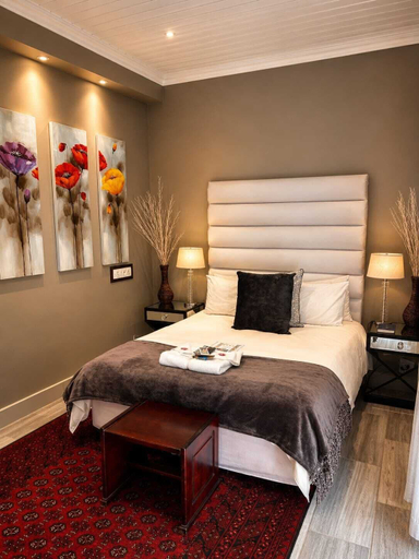 Bedroom 4, Moonriver Guesthouse, Siyanda