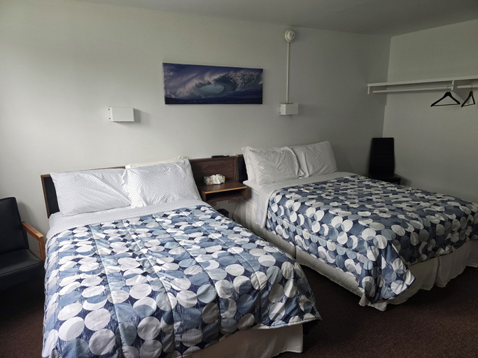 Bedroom 4, Melita Inn Motor Hotel, Division No. 5
