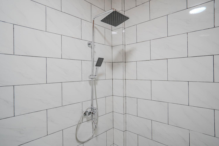 Shower 2, Flossie Ubud Villa, Gianyar