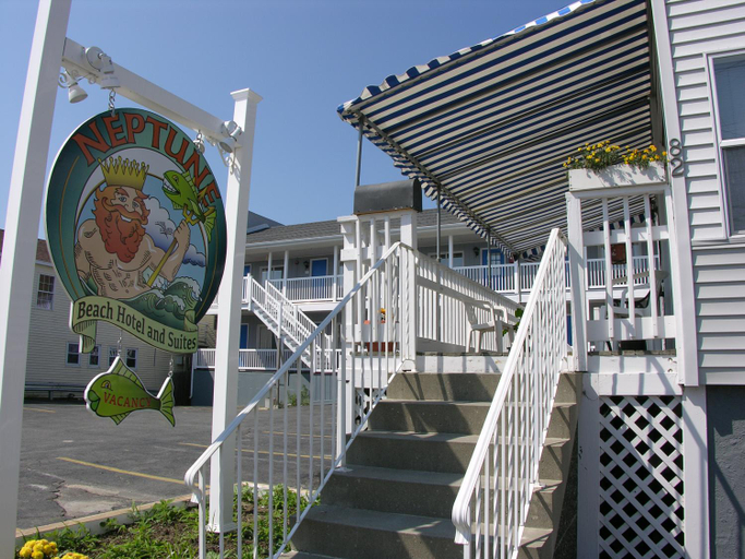 Others 2, Neptune Motel Maine, York
