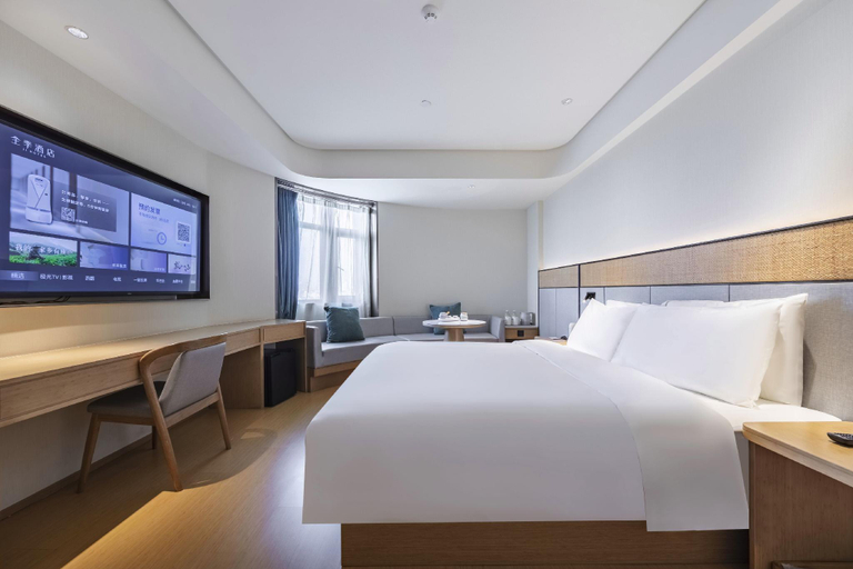 Bedroom 2, Ji Hotel Shanghai Hongqiao Center, Shanghai