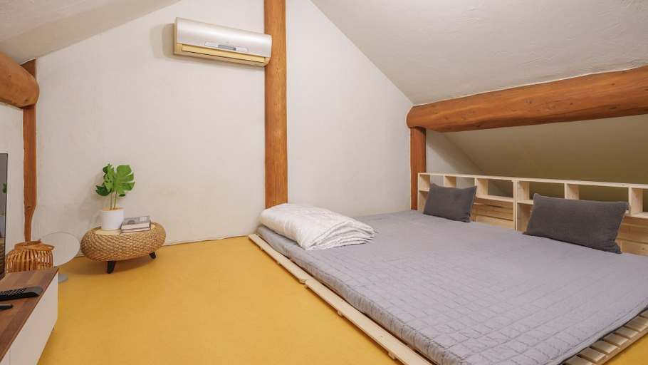Bedroom 3, Jeju Dangdangi Dog Pension Black, Jeju