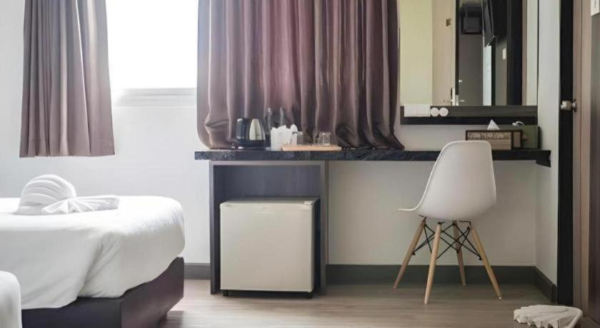 Bedroom 3, Veethara Boutique Hotel, Muang Udon Thani
