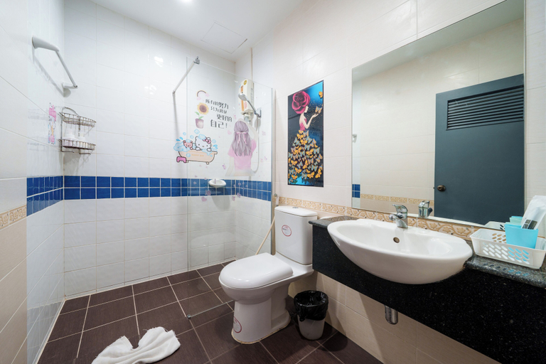 Bathroom 4, Patong Sino House, Pulau Phuket