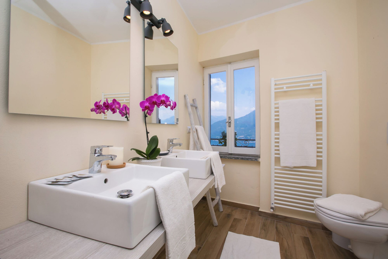 Bathroom 5, Plesio Rustico Panoramica, Como