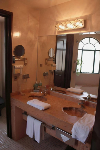 Bathroom 3, Hotel Park Villa, Mexico City