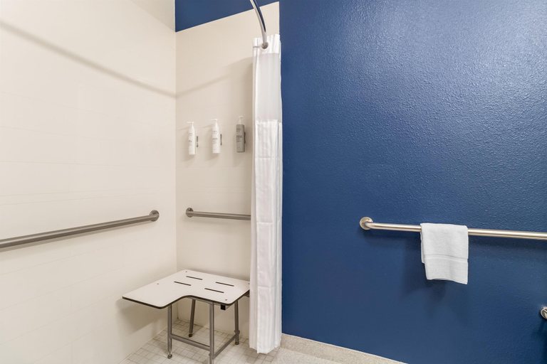 Bathroom 4, Spark by Hilton Dayton Fairborn, Greene