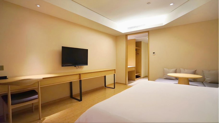 Bedroom 2, JI Hotel Shanghai Caobao Road Sun Moon Light Center, Shanghai