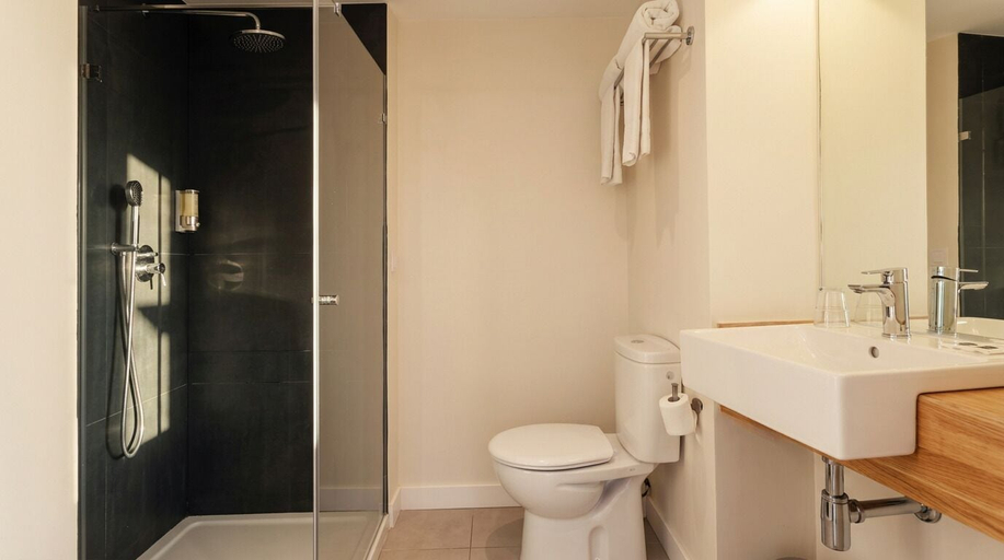 Bathroom 4, Vertice Roomspace Madrid, Madrid