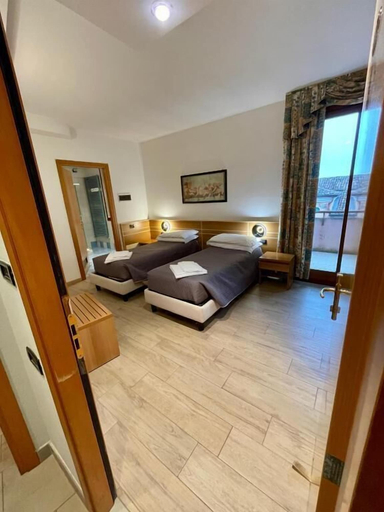 Room 2, Hotel Oasi, Padua