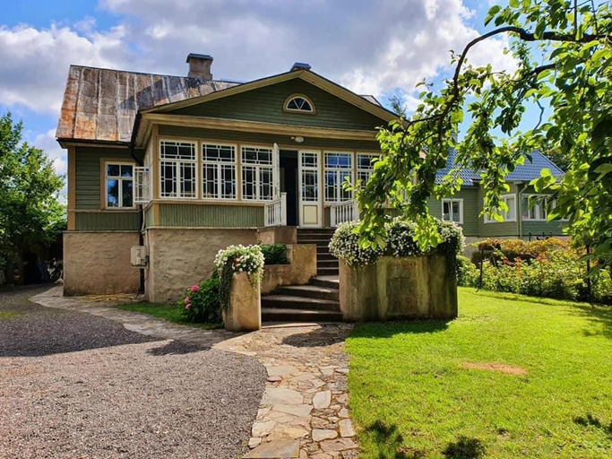 4, Vaike-Liiva Villa, Haapsalu
