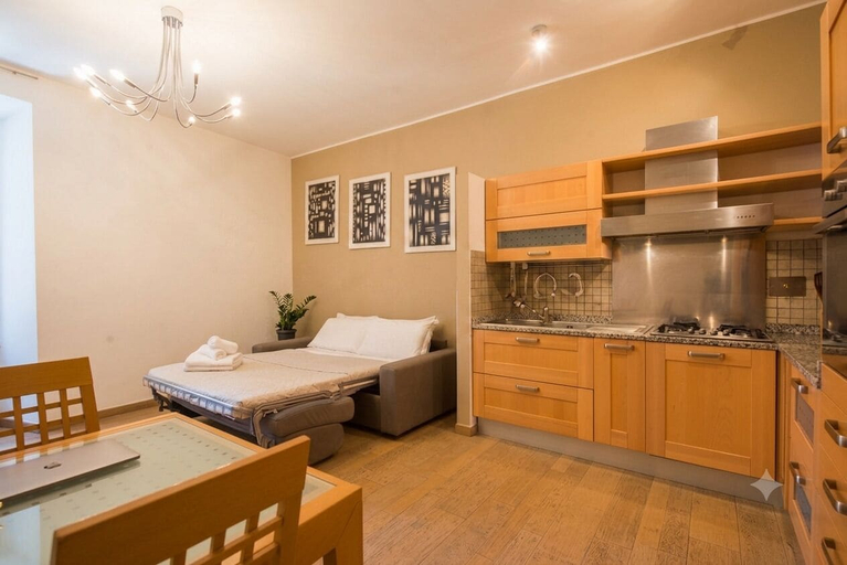 Bedroom 4, TrinitaDeiMonti Guest House, Roma
