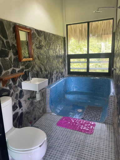 Bathroom 3, Hotel Villa del Mar, Dist. Pochutla