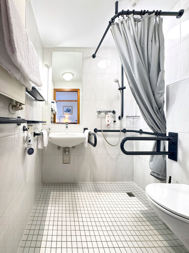 Bathroom 5, Heidehotel Bad Bevensen, Uelzen