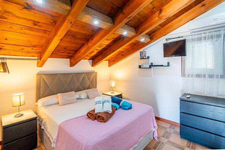 Bedroom 3, Cubo's Villa Las Palmeras Altas 17PAX, Málaga