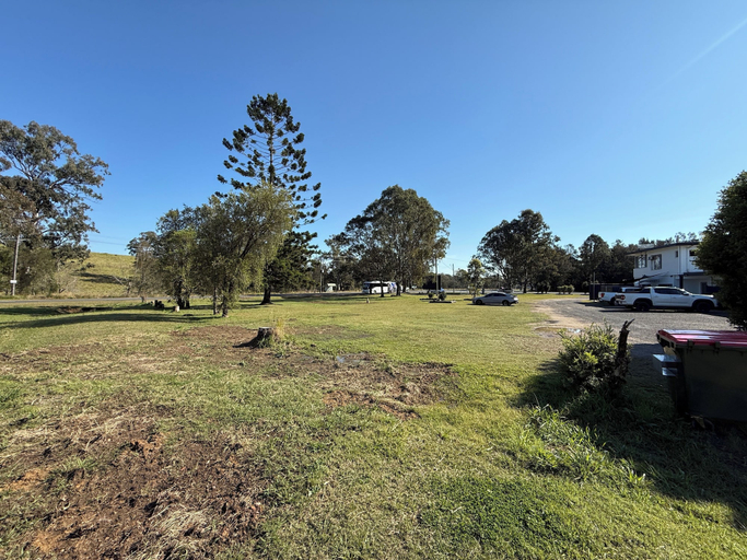 Property grounds 5, Five Mile Motel, Clarence Valley- Grafton