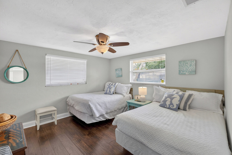 Bedroom 3, Luxe 3BR Siesta Key Home Pool, Sarasota