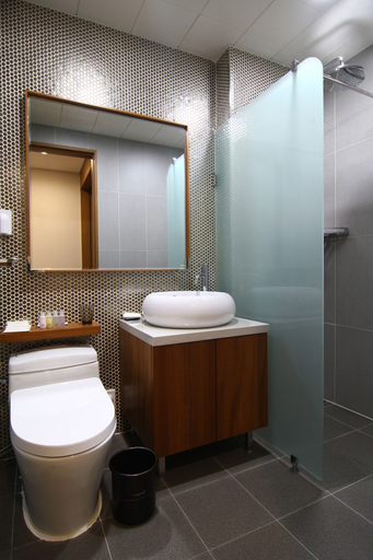 Bathroom 3, Sangsangmadang Chuncheon Stay Hotel, Chuncheon