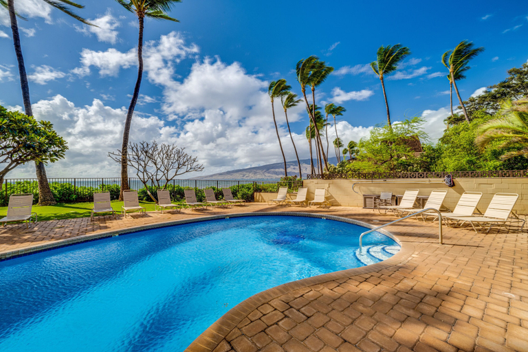 Sport & Beauty 5, Kihei Beach, #306 1 Bedroom Condo by RedAwning, Maui