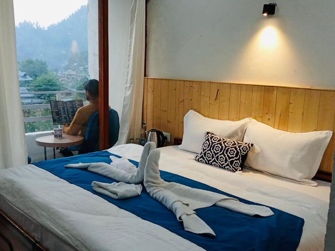 Bedroom 2, Jibhi Highness River Side, Kullu