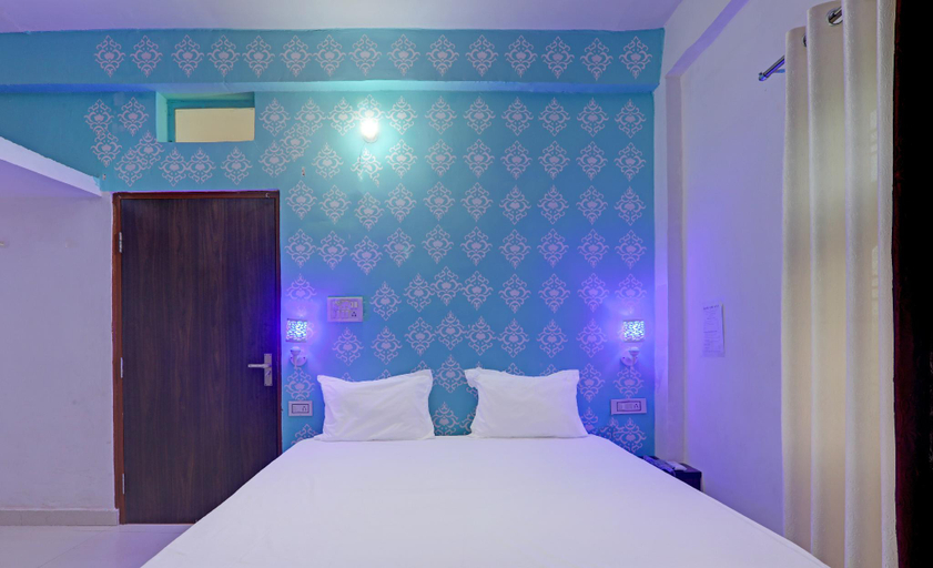Bedroom 3, Super Hotel O Surya Inn, Varanasi