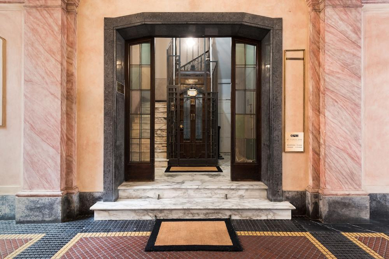 Exterior & Views 2, At 41, Roma