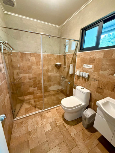 Bathroom, 傳說民宿 Legend, Chiayi County