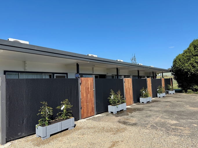 Exterior, Five Mile Motel, Clarence Valley- Grafton