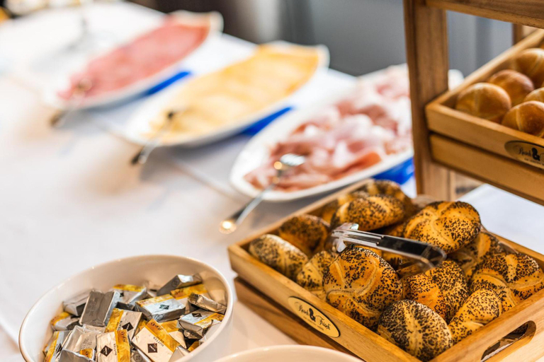 Food & Drinks 5, Malpertuus Hotel, Limburg