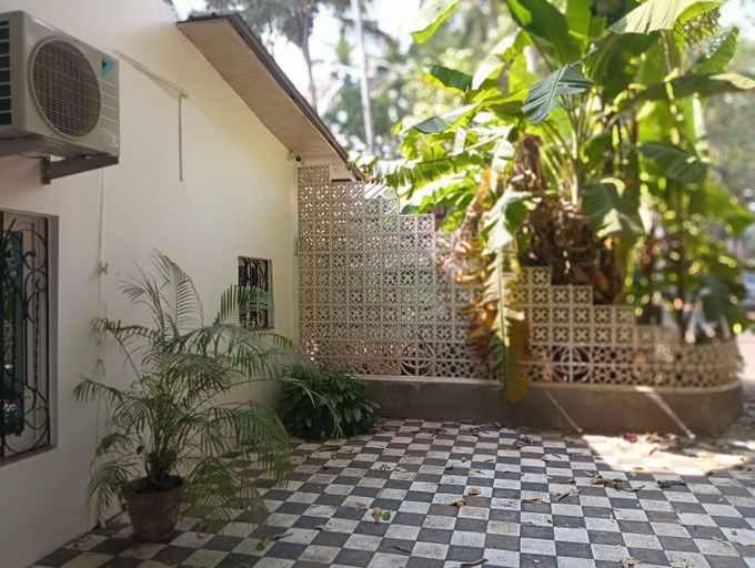 5, White Guest House, North Goa